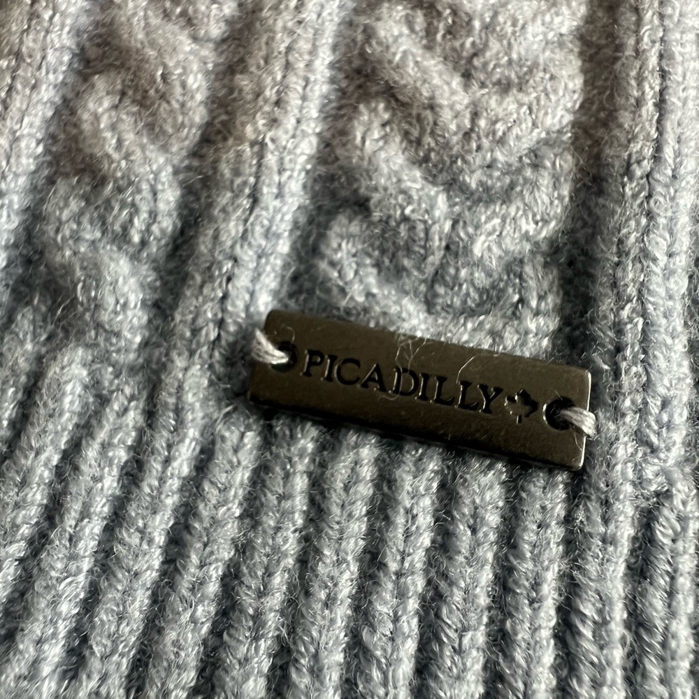 Picadilly Fashion Light Gray Crew Neck Knit Sweater - Picture 2 of 3